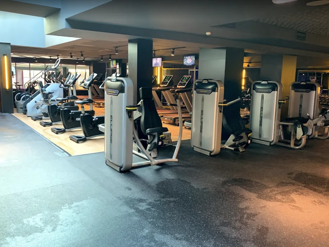 Ginásio, Fitness UP Valongo, em Valongo, Portugal
