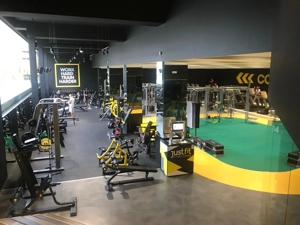 Ginásio, Justfit Maia, em Maia, Portugal