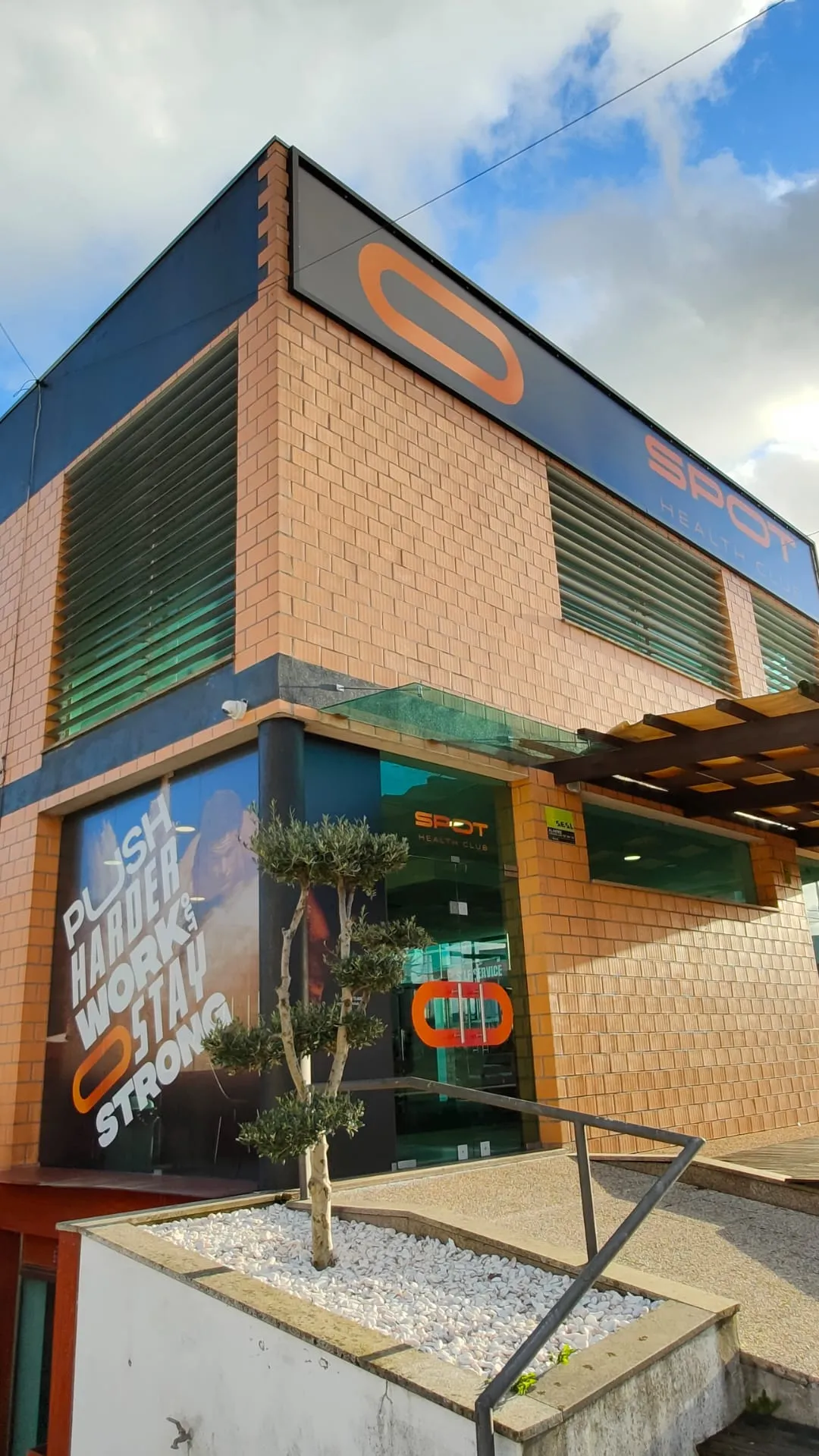 SPOT Health Club gym in Braga, Portugal