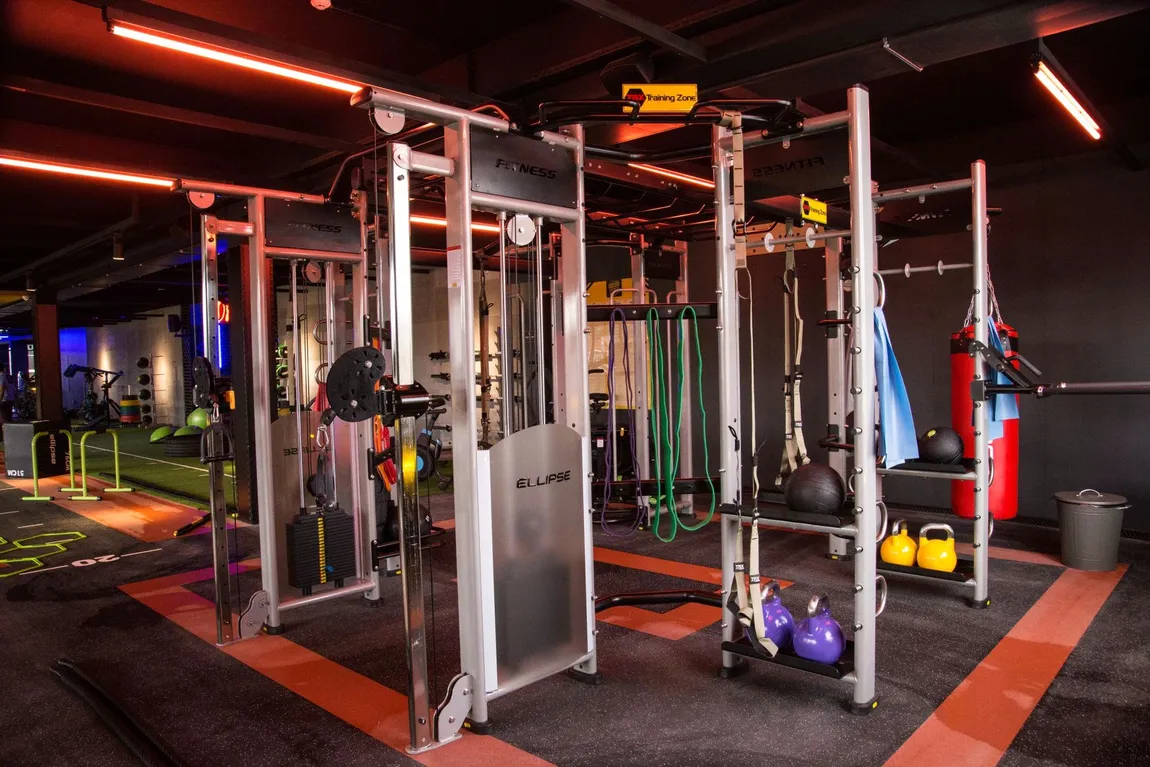 Ginásio, Fitness UP Porto São João, em Porto, Portugal