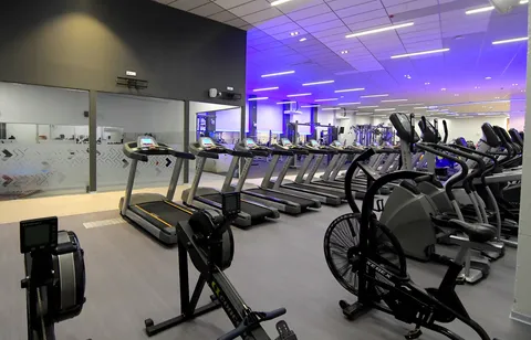Ginásio, Fitness Hut Cacém, em Lisboa, Portugal