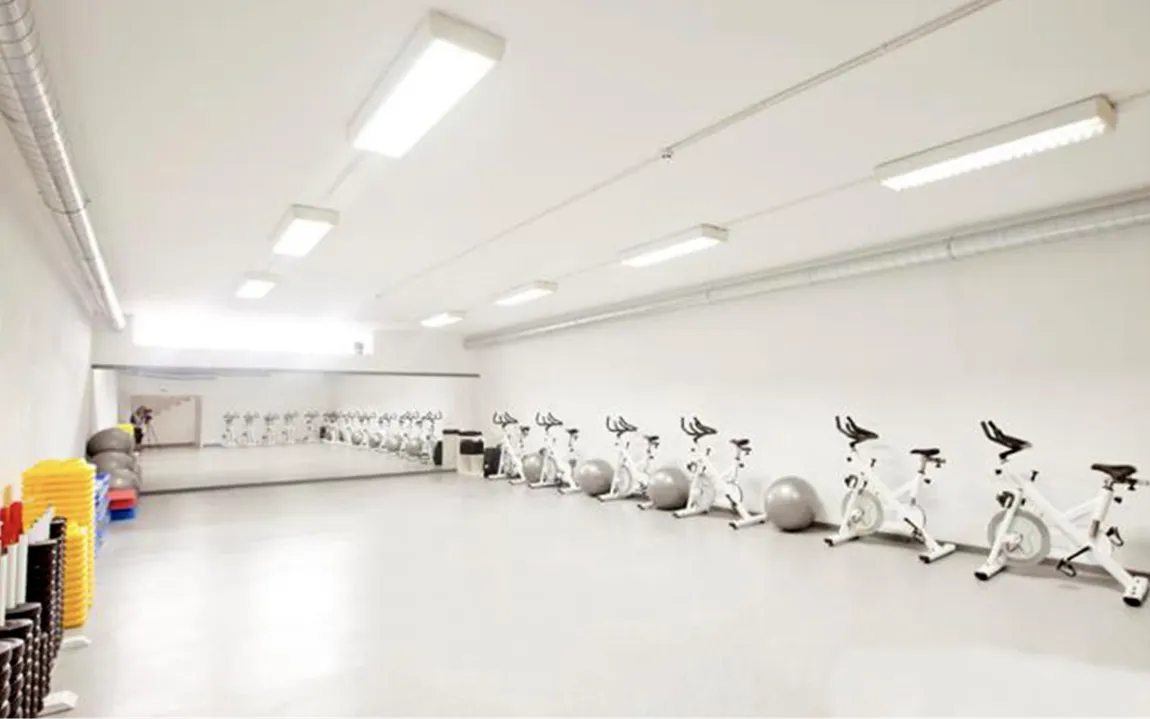 Ginásio, Academia Best Club, em Vila Nova De Gaia, Portugal