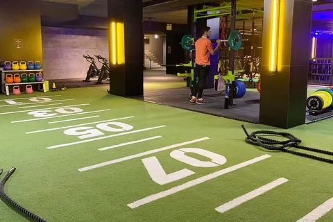 Ginásio, Fitness UP Antas, em Porto, Portugal