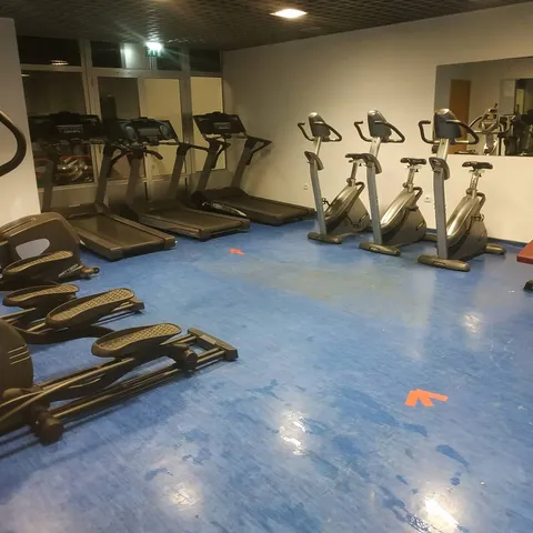 Ginásio, PowerFitness, em Esposende, Portugal